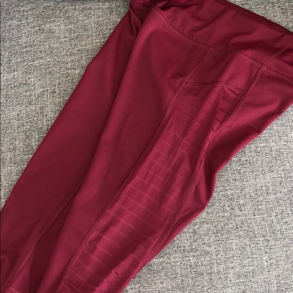 Reebok Mesh Leggings - Picture 3 of 5